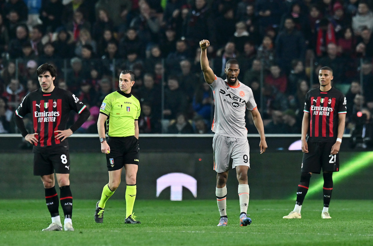 AC Milan Terus Menunjukkan Konsistensi di Papan Atas Serie A