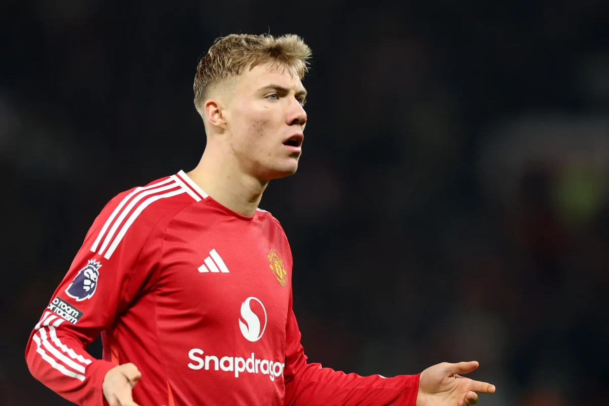Beban Berat Striker Muda Man United, Rasmus Højlund Diserang Krisis Kepercayaan Diri