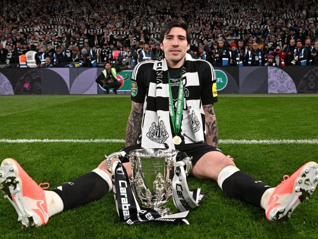 Bagaimana Tonali Bantu Newcastle Juara Carabao Cup dan Sebaliknya