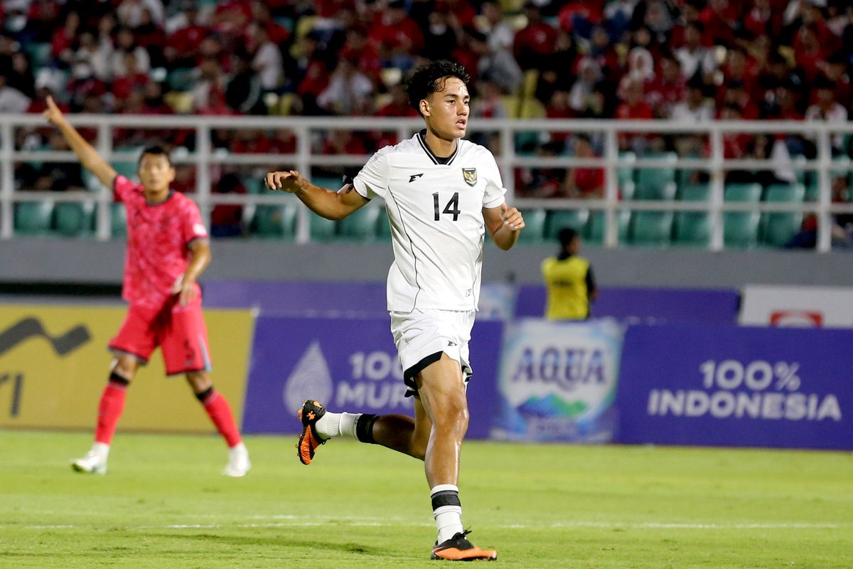 Timnas Indonesia U-23, melawan Timnas Korea Selatan U-23 dalam laga terakhir Grup J Kualifikasi Piala Asia U-23 2025 di Stadion Gelora Delta